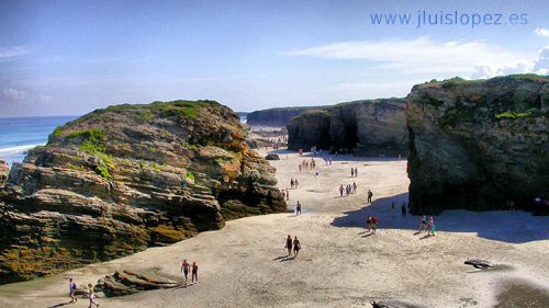 playa catedrales galicia