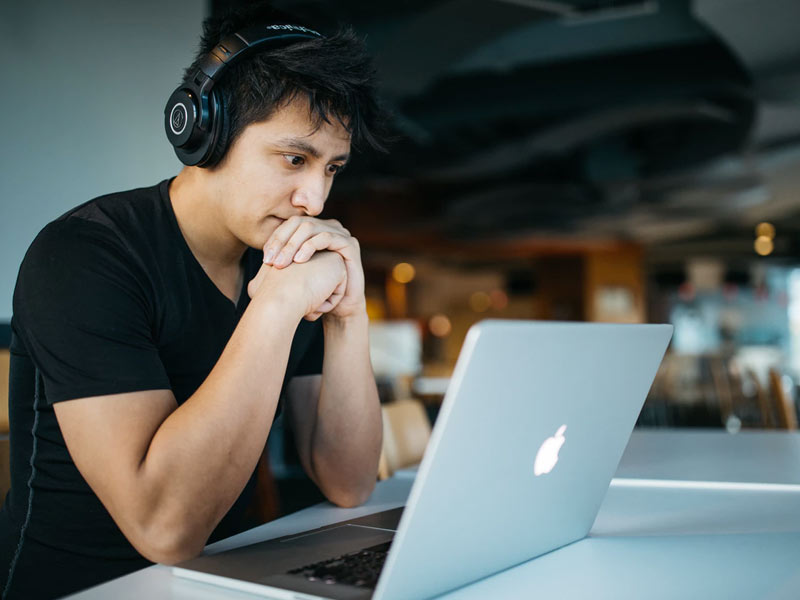 Curso en línea de retail: una herramienta clave para el éxito de todo vendedor